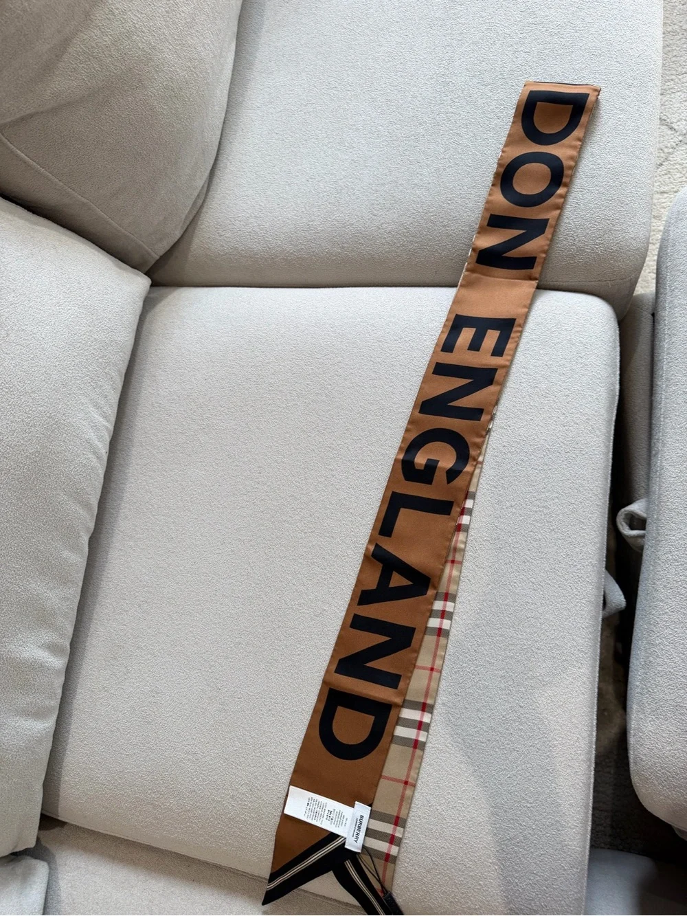 Burberry vintage check skinny scarf